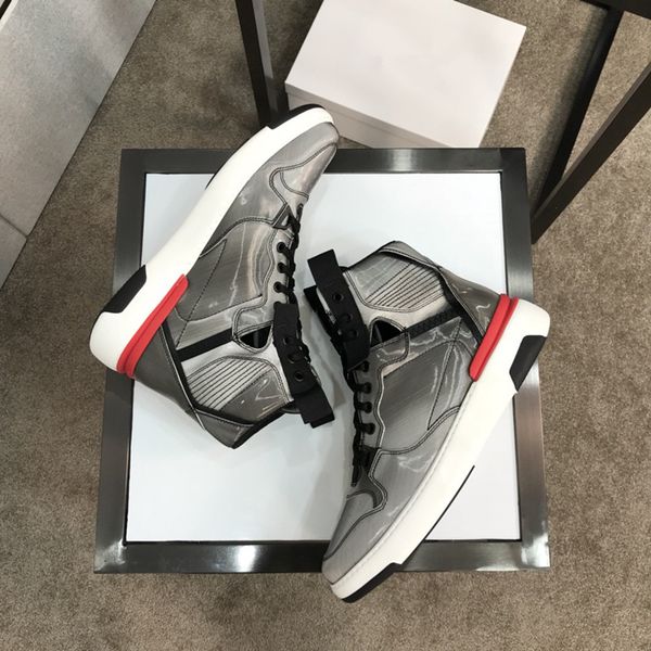 2021 women designer casual shoes canvas sneakers all-match brand stylist shoe mesh breathable oblique trainers, Black;red
2021 women designer casual shoes canvas sneakers all-match brand stylist shoe mesh breathable oblique trainers, Black;red