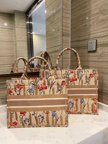 oversize tote bag three-dimensional embroidery tiger purse luxury designer women handbags checker plaid flower shopping bags
oversize tote bag three-dimensional embroidery tiger purse luxury designer women handbags checker plaid flower shopping bags