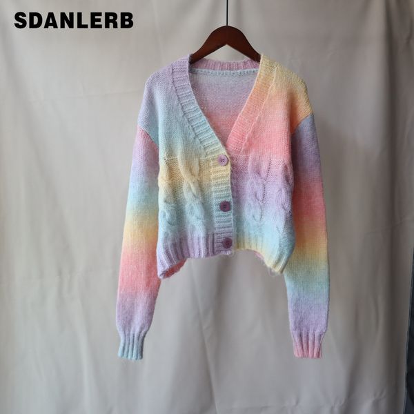 2021 autumn and winter new gradient color rainbow color knitted cardigan womens short fashion all-matching loose sweater coat, White;black
2021 autumn and winter new gradient color rainbow color knitted cardigan womens short fashion all-matching loose sweater coat, White;black