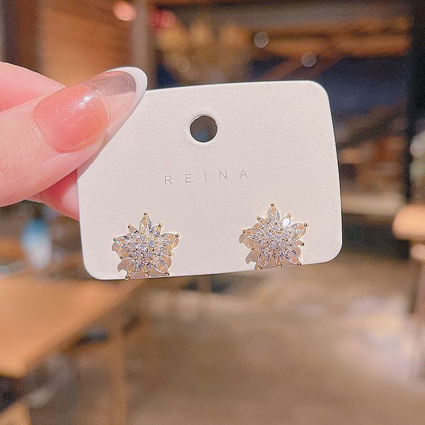 wholesale price classic design studs titanium steel screw with drill earrings semi-circular opening with drill earrings for women gift 2k31, Golden;silver
wholesale price classic design studs titanium steel screw with drill earrings semi-circular opening with drill earrings for women gift 2k31, Golden;silver