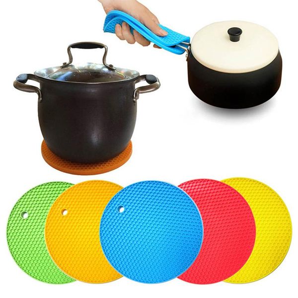 mats & pads 17cm round heat resistant silicone table mat drink cup coasters non-slip pot holder placemat kitchen accessories tool
mats & pads 17cm round heat resistant silicone table mat drink cup coasters non-slip pot holder placemat kitchen accessories tool