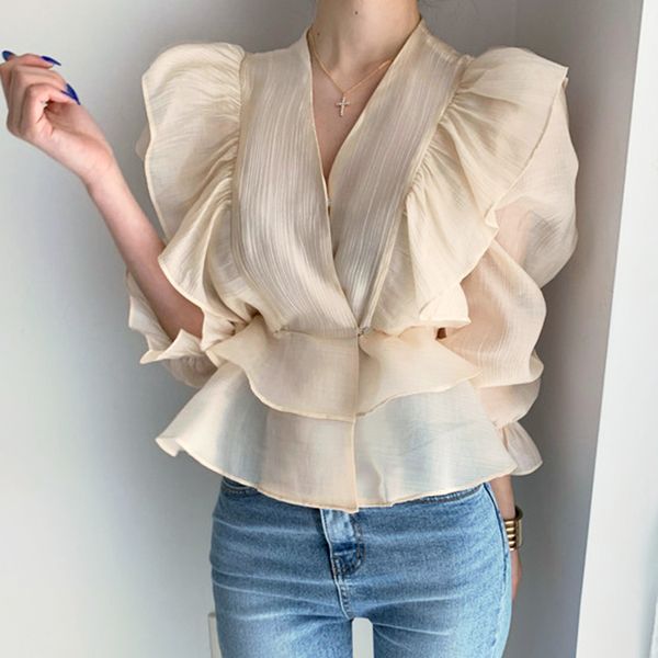 paris girl korean chic retro v-neck stitching ruffled chiffon shirt design sense waist slimming bubble sleeve 210524, White
paris girl korean chic retro v-neck stitching ruffled chiffon shirt design sense waist slimming bubble sleeve 210524, White