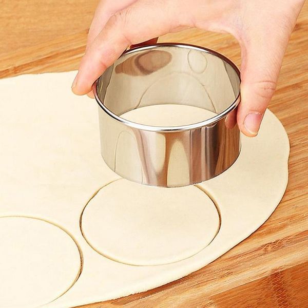 3pcs /set stainless steel round dumplings molds cutter maker cookie cake pastry wrapper dough cutting tool kitchen gadget baking & tools
3pcs /set stainless steel round dumplings molds cutter maker cookie cake pastry wrapper dough cutting tool kitchen gadget baking & tools