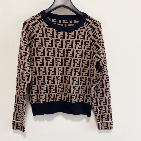 2021 autumn milan runway sweaters o neck long sleeve women's sweater high end jacquard pullover designer clothing 0831-1, White;black
2021 autumn milan runway sweaters o neck long sleeve women's sweater high end jacquard pullover designer clothing 0831-1, White;black