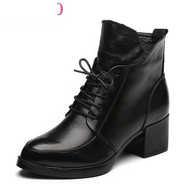 boots genuine leather thick heel women 2021 solid black winter ankle motorcycle botas pointed toe warm shoes slik
boots genuine leather thick heel women 2021 solid black winter ankle motorcycle botas pointed toe warm shoes slik