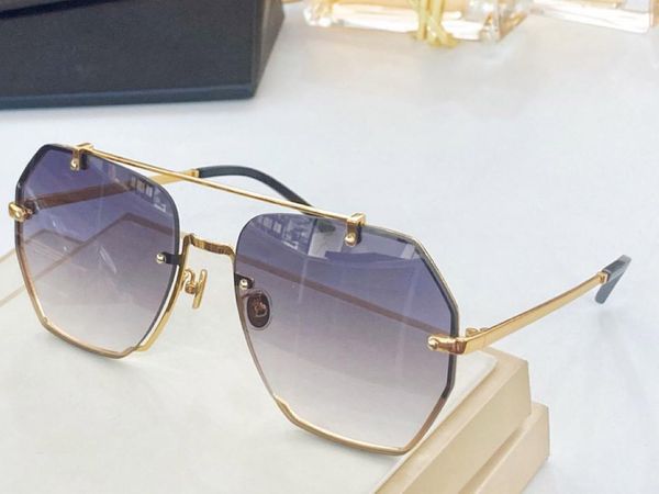 7826 new fashion sunglasses with uv protection for women vintage diamond metal frame popular come with case classic sunglasses, White;black
7826 new fashion sunglasses with uv protection for women vintage diamond metal frame popular come with case classic sunglasses, White;black