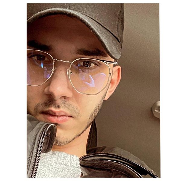sunglasses fashion anti-blue light glasses women men metal frame flat mirror computer vision care eyeglasses lunette okulary, White;black
sunglasses fashion anti-blue light glasses women men metal frame flat mirror computer vision care eyeglasses lunette okulary, White;black
