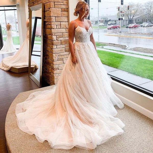 spaghetti a line lace wedding dresses bridal gowns court train backless plus size bride dress vestidos de novia, White
spaghetti a line lace wedding dresses bridal gowns court train backless plus size bride dress vestidos de novia, White