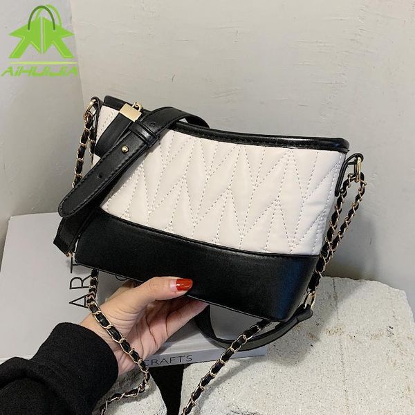 evening bags fashion chain messenger bag women pu leather embroidery thread shoulder luxury multifunctional female handbags
evening bags fashion chain messenger bag women pu leather embroidery thread shoulder luxury multifunctional female handbags