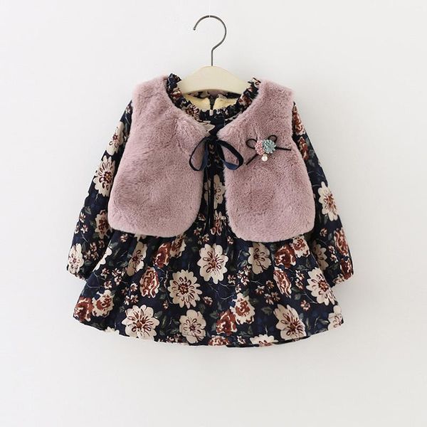 girl's dresses 2021 autumn and winter girls long sleeve floral plus cashmere dress korean fur vest two sets of wild princess, Red;yellow
girl's dresses 2021 autumn and winter girls long sleeve floral plus cashmere dress korean fur vest two sets of wild princess, Red;yellow