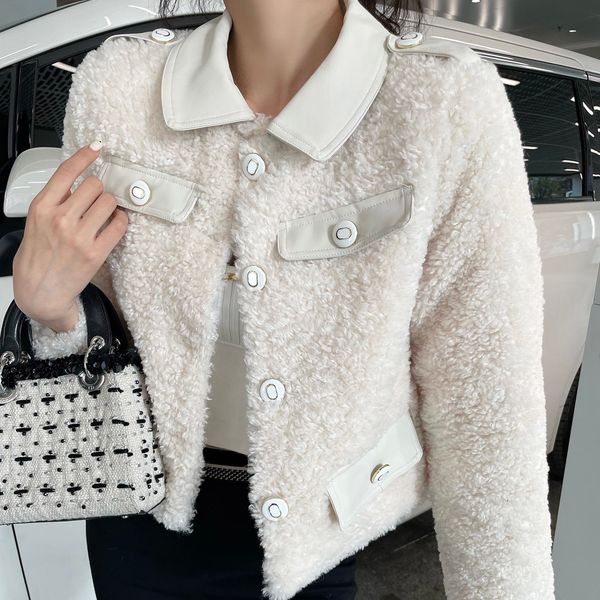 winter lamb wool fur coats women cotton padded thickened leather jacket lapel neck coat, Black
winter lamb wool fur coats women cotton padded thickened leather jacket lapel neck coat, Black