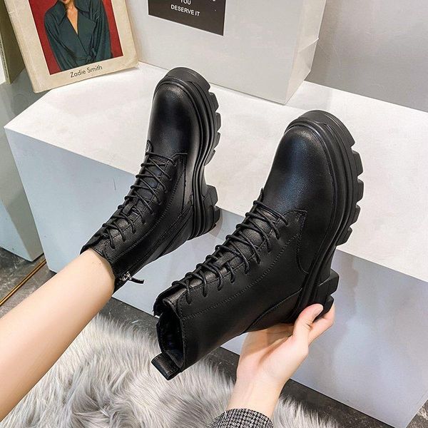 boots women's autumn luxury designer plush boots-women flat heel shoes round toe lace up fashion black fur 2021 leather rubber l
boots women's autumn luxury designer plush boots-women flat heel shoes round toe lace up fashion black fur 2021 leather rubber l