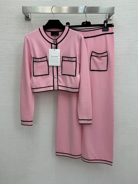 2021 autumn o neck long sleeve print coat and long pants brand same style 2 pieces sets women 0903-20, White
2021 autumn o neck long sleeve print coat and long pants brand same style 2 pieces sets women 0903-20, White