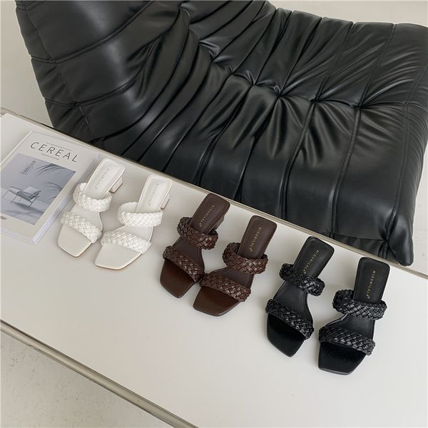 slippers open toe women sandals weave design thick low heels mid black/brown/white casual slides party pumps size 39 ao7t
slippers open toe women sandals weave design thick low heels mid black/brown/white casual slides party pumps size 39 ao7t