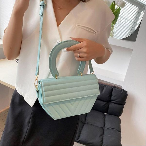 evening bags women 2021 summer fashion personality ladies portable small square bag luxury designer messenger
evening bags women 2021 summer fashion personality ladies portable small square bag luxury designer messenger