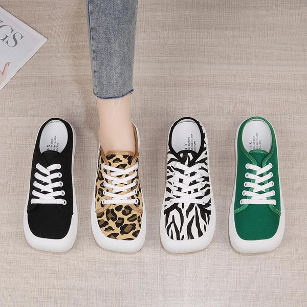 slippers casual shoes woman 2021 pantofle square toe low luxury summer cover hoof heels basic rubber slides cross-tied fabri, Black
slippers casual shoes woman 2021 pantofle square toe low luxury summer cover hoof heels basic rubber slides cross-tied fabri, Black