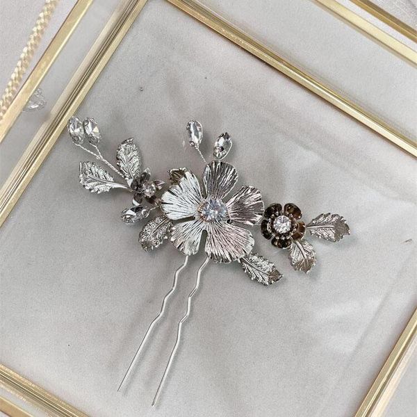 hair clips & barrettes bridal jewelry flower leaf pins zircon rhinestones head pieces brides women hairpins headdress wedding accessories, Golden;silver
hair clips & barrettes bridal jewelry flower leaf pins zircon rhinestones head pieces brides women hairpins headdress wedding accessories, Golden;silver