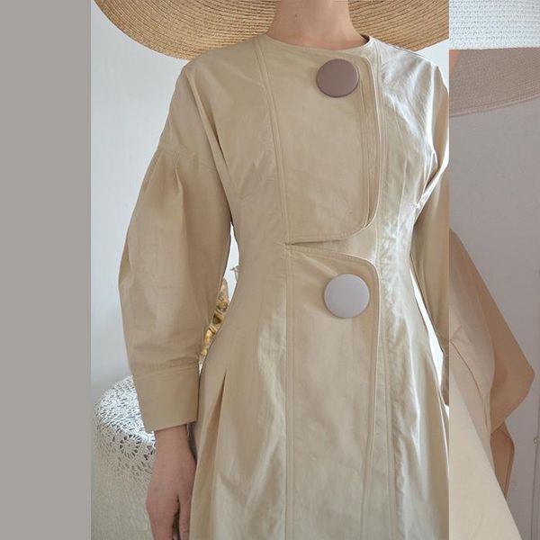women's trench coats niuqinni shallow khaki loose coat waist design three-dimensional sleeve hit color will button, Tan;black
women's trench coats niuqinni shallow khaki loose coat waist design three-dimensional sleeve hit color will button, Tan;black