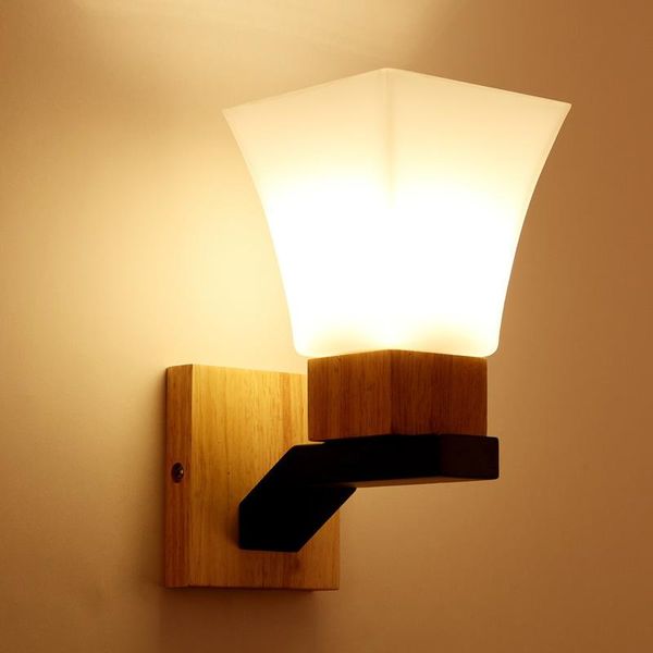 wall lamp chinese single head solid wood corridor fresh and comfortable american pastoral wholesale
wall lamp chinese single head solid wood corridor fresh and comfortable american pastoral wholesale