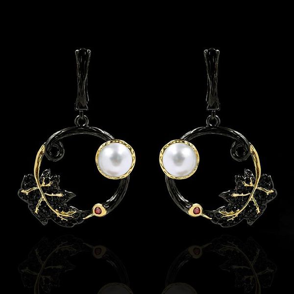 stud fashion black gold hollow hand-inlaid freshwater pearls forest flowers ring party earrings for women boutique jewelry, Golden;silver
stud fashion black gold hollow hand-inlaid freshwater pearls forest flowers ring party earrings for women boutique jewelry, Golden;silver