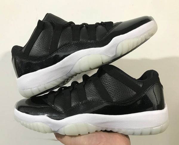 2022 release authentic 11 low 72-10 black gym red white sail shoes real caebon fiber men women outdoor sports sneakers with original box siz
2022 release authentic 11 low 72-10 black gym red white sail shoes real caebon fiber men women outdoor sports sneakers with original box siz