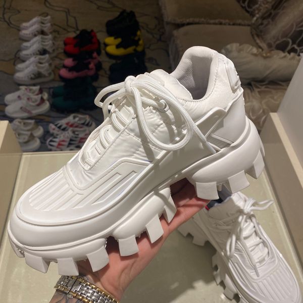 2022 latest autumn and winter shoes colors matching thick bottom couple waterproof fabric plus membrane color matching, Black
2022 latest autumn and winter shoes colors matching thick bottom couple waterproof fabric plus membrane color matching, Black