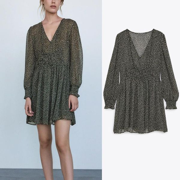 mini dress women 2021 vintage polka dot woman v-neck long sleeve print party dresses ladies ruffle lining vestidos casual, Black;gray
mini dress women 2021 vintage polka dot woman v-neck long sleeve print party dresses ladies ruffle lining vestidos casual, Black;gray