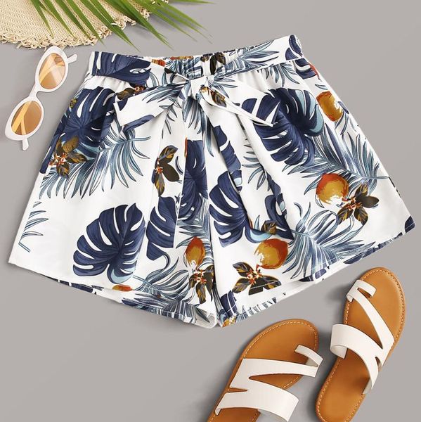 women's shorts 2021 bandana women fashion print summer beach loose drawstring waist casual midi patchwork short pants, White;black
women's shorts 2021 bandana women fashion print summer beach loose drawstring waist casual midi patchwork short pants, White;black