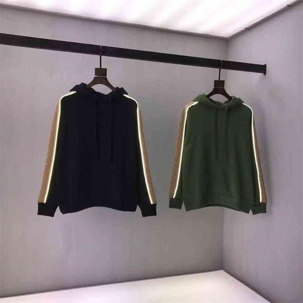 fashion sportswear hoodie autumn and winter couple pullover men's retro sweater street style european american brand, Black
fashion sportswear hoodie autumn and winter couple pullover men's retro sweater street style european american brand, Black