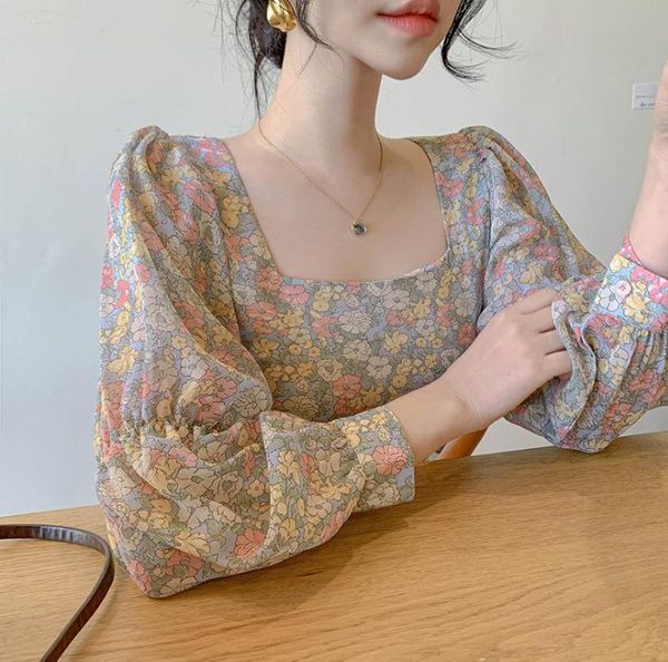 soft and sweet small flowers show thin square collar leak clavicle loose versatile lantern sleeve shirt blouse women's t-shirt, White
soft and sweet small flowers show thin square collar leak clavicle loose versatile lantern sleeve shirt blouse women's t-shirt, White