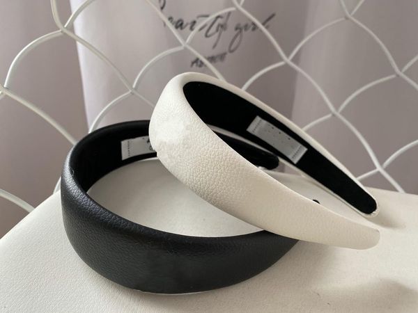 fashion headbands hair bands for women girl brand elastic letter printed headband sports fitness headband head wrap 2021, Silver
fashion headbands hair bands for women girl brand elastic letter printed headband sports fitness headband head wrap 2021, Silver