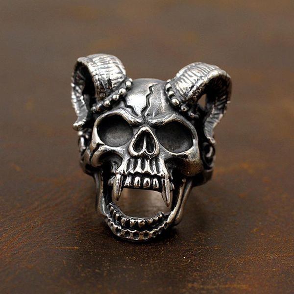 cluster rings retro goat horn skull ring men women punk gothic demon satan cool stainless steel biker jewelry gift wholesale, Golden;silver
cluster rings retro goat horn skull ring men women punk gothic demon satan cool stainless steel biker jewelry gift wholesale, Golden;silver