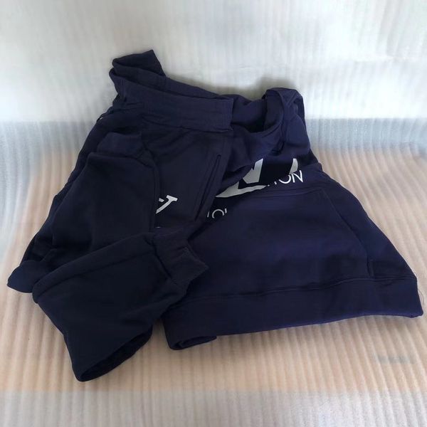 2021 man designer men's tracksuits mens women jacket hoodie or pants men s clothing sport hoodies tracksuit womens winter coat, Gray
2021 man designer men's tracksuits mens women jacket hoodie or pants men s clothing sport hoodies tracksuit womens winter coat, Gray