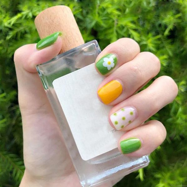 false nails 24pcs nail beauty decor pot and flower simple fashion elegant summer style full cover fake beautiful art tools with glue, Red;gold
false nails 24pcs nail beauty decor pot and flower simple fashion elegant summer style full cover fake beautiful art tools with glue, Red;gold