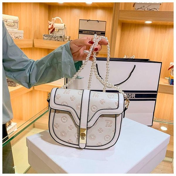 evening bags fashion female shoulder bag women 2021 black straw women's trend ladies hand brand chain for handbags
evening bags fashion female shoulder bag women 2021 black straw women's trend ladies hand brand chain for handbags
