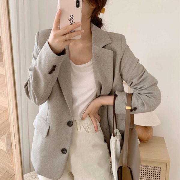 spring and autumn british style loose casual short plaid suit coat female design, Black;brown
spring and autumn british style loose casual short plaid suit coat female design, Black;brown