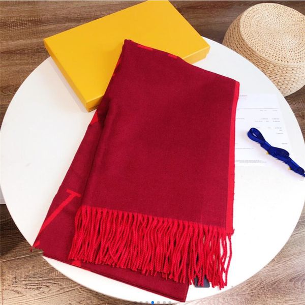 2020 new classic design cashmere scarf for men and women winter cashmere scarfs big letter pattern cashmere pashminas shawls scarves, Blue;gray
2020 new classic design cashmere scarf for men and women winter cashmere scarfs big letter pattern cashmere pashminas shawls scarves, Blue;gray