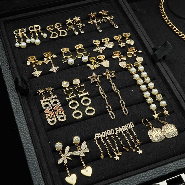/ dejia earrings new style wind color diamond letter pearl star tassel asymmetric, Golden
/ dejia earrings new style wind color diamond letter pearl star tassel asymmetric, Golden