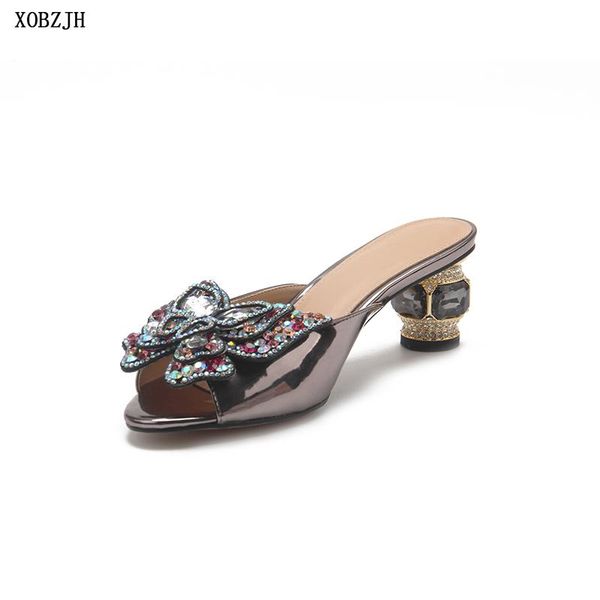 women sandals shoes 2021 luxury leather brand short heels open toe butterfly buckle wedding party designer plus size shoe, Black
women sandals shoes 2021 luxury leather brand short heels open toe butterfly buckle wedding party designer plus size shoe, Black