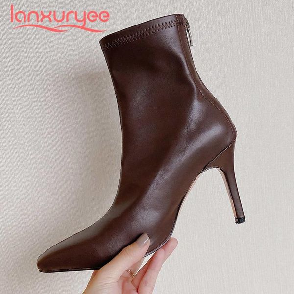 boots lanxuryee korean girls microfiber classic colors nightclub small square toe super high heel back zip young lady ankle l67, Black
boots lanxuryee korean girls microfiber classic colors nightclub small square toe super high heel back zip young lady ankle l67, Black
