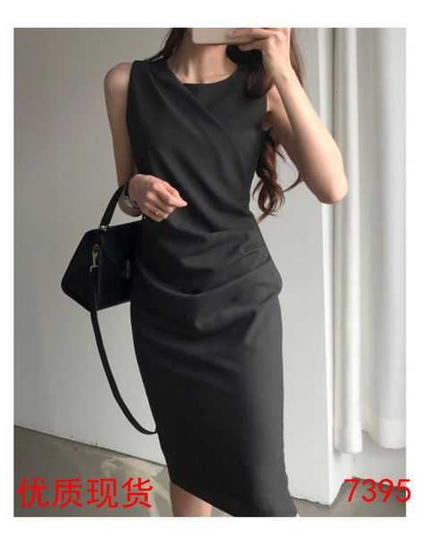 dresses korean style sleeveless skirt, slim fitting and buttock wrapped dress, new women's mid summer long careful machine straight ski, Black;gray
dresses korean style sleeveless skirt, slim fitting and buttock wrapped dress, new women's mid summer long careful machine straight ski, Black;gray