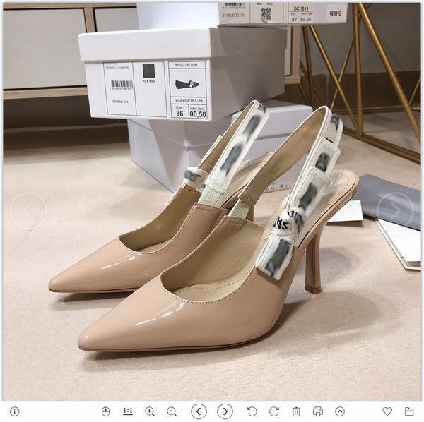 2021 good quality fashion women luxurys designers shoes designer sandals womens luxury high heels sandal dress shoess with box size 35-41 -h, Black
2021 good quality fashion women luxurys designers shoes designer sandals womens luxury high heels sandal dress shoess with box size 35-41 -h, Black