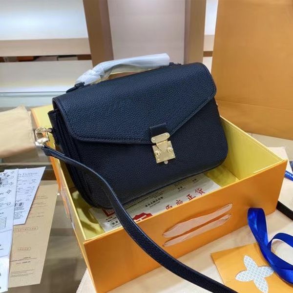 5a+ high-end presbyopia messenger bag ladies luxury designer handbags 2021lvlouis fashion letter flower pattern portable shoulder bags
5a+ high-end presbyopia messenger bag ladies luxury designer handbags 2021lvlouis fashion letter flower pattern portable shoulder bags