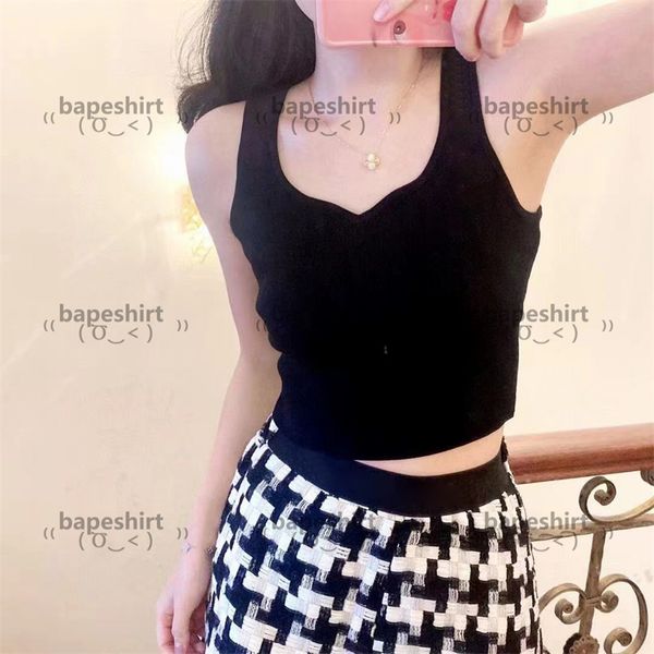 simple camisoles hipster women's design tanks outdoor swim yoga sports home casual luxury vests, Black;white
simple camisoles hipster women's design tanks outdoor swim yoga sports home casual luxury vests, Black;white
