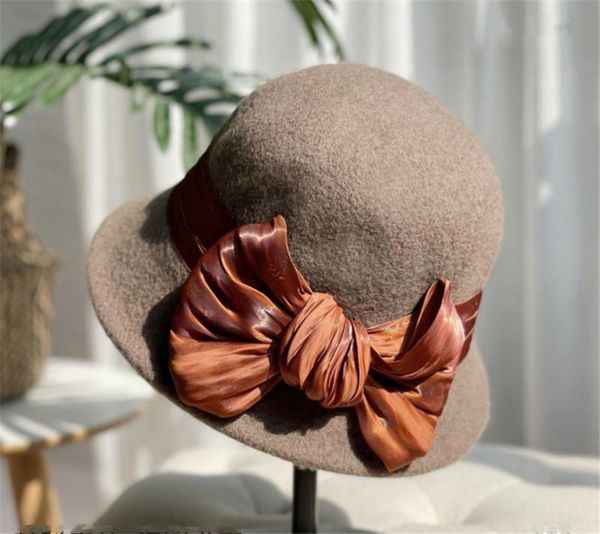 wide brim hats 202110-5408677 autumn winter wool blended satin big bowknot grace lady bucket cap women leisure hat, Blue;gray 
wide brim hats 202110-5408677 autumn winter wool blended satin big bowknot grace lady bucket cap women leisure hat, Blue;gray