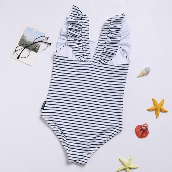 one-piece suits girl's nylon swimming suit wooden ear striped children's cute slim-fit swimsuit
one-piece suits girl's nylon swimming suit wooden ear striped children's cute slim-fit swimsuit