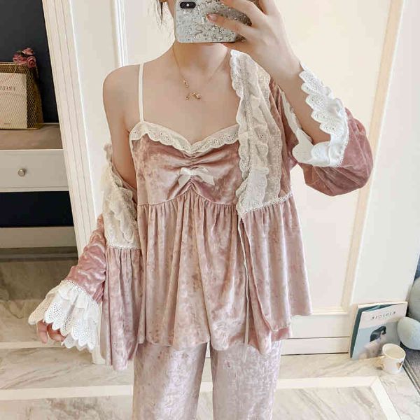 women's sleepwear winter autumn clothes women long sleeve pajamas 3 pcs set 5 color c124, Black;red
women's sleepwear winter autumn clothes women long sleeve pajamas 3 pcs set 5 color c124, Black;red