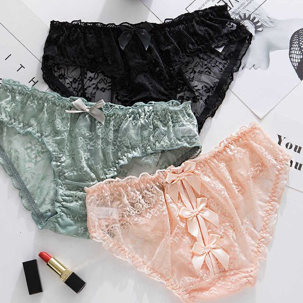 briefs panties large women's lace cut ba cross bow low waist traceless bag hip out, Black;white
briefs panties large women's lace cut ba cross bow low waist traceless bag hip out, Black;white