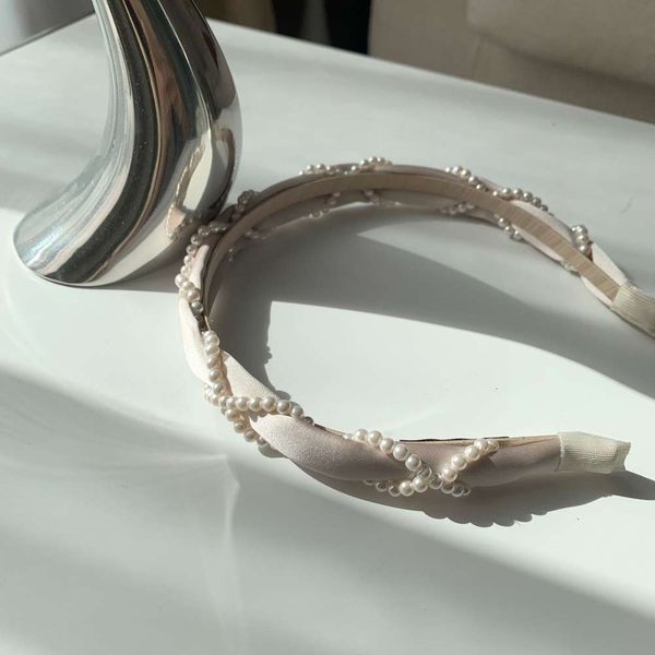 fairy pearl hoop hairpin sweet temperament headband jewelry girl, Black;brown
fairy pearl hoop hairpin sweet temperament headband jewelry girl, Black;brown