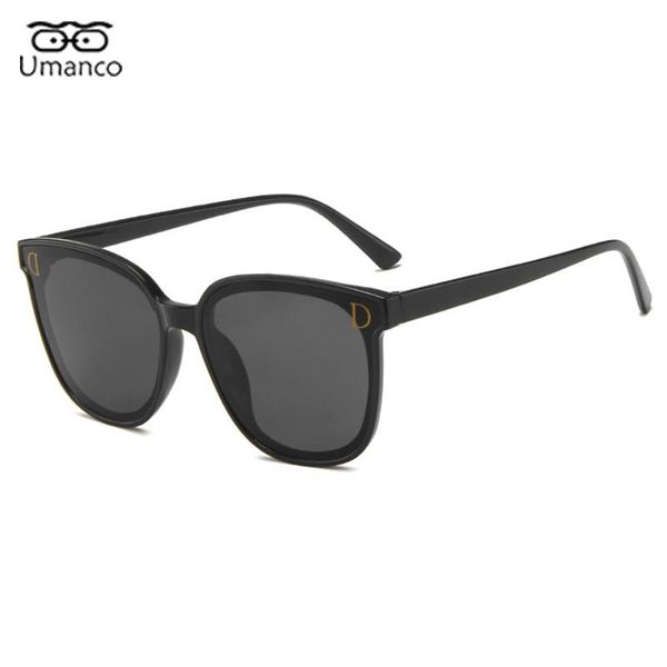 sunglasses instragable letter d nail for women men big size pc frame ac lens eyeglasses anti uv400 beach travel street shades, White;black
sunglasses instragable letter d nail for women men big size pc frame ac lens eyeglasses anti uv400 beach travel street shades, White;black